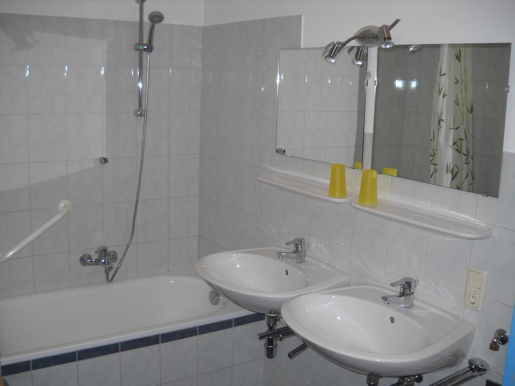 Golf & Ski Appartements Lesak Zell am See Rom bilde